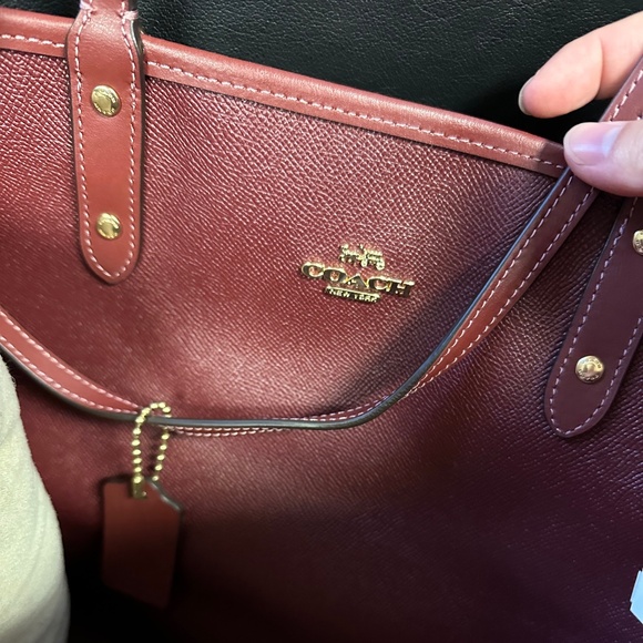 NWT! RARE! Coach F80246 Signature Party Animal Print Reversible City Tote - Picture 6 of 9